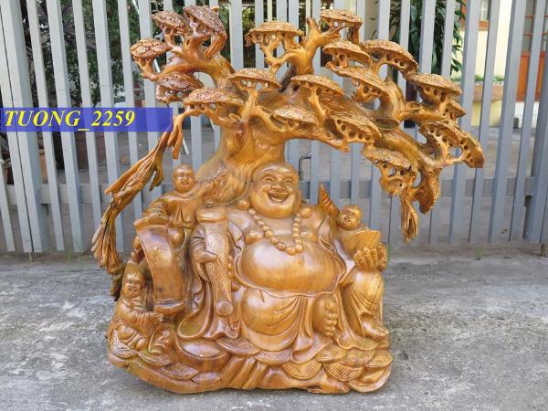Tượng Phật Di Lặc gỗ gốc tùng