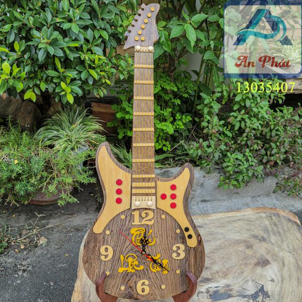 Đồng Hồ Guitar Gỗ Tùng 83x35x2